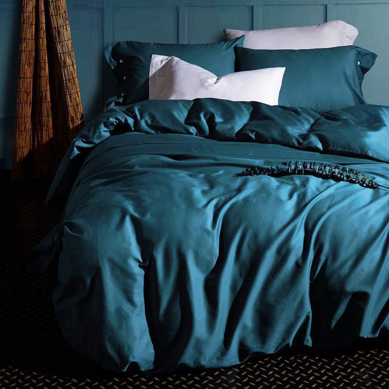 Luxury Cotton Four-Piece Bed Sheet Set