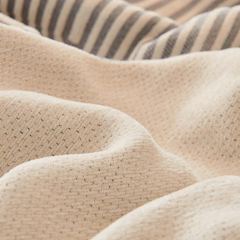 Universal Sofa Cover – Modern, Durable & Pet-Friendly