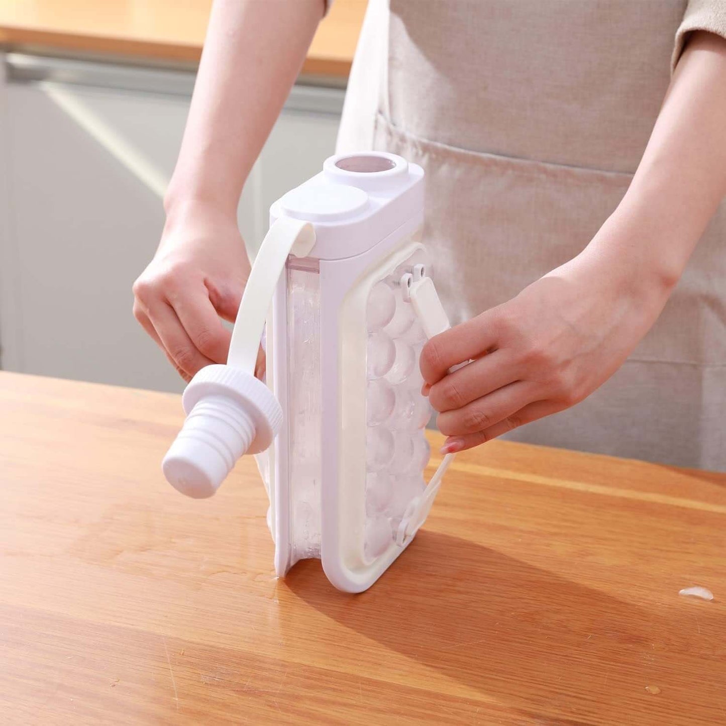 2-in-1 Portable Ice Ball Maker & Water Bottle